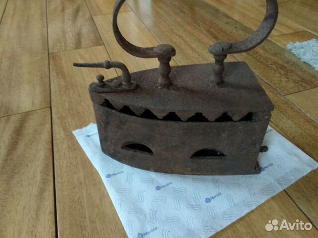Утюг угольный старинный