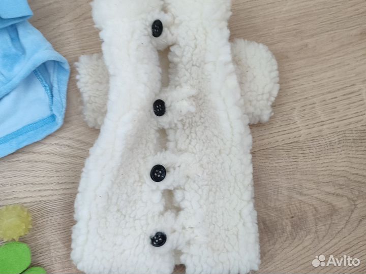 Игрушки для животных и одежда