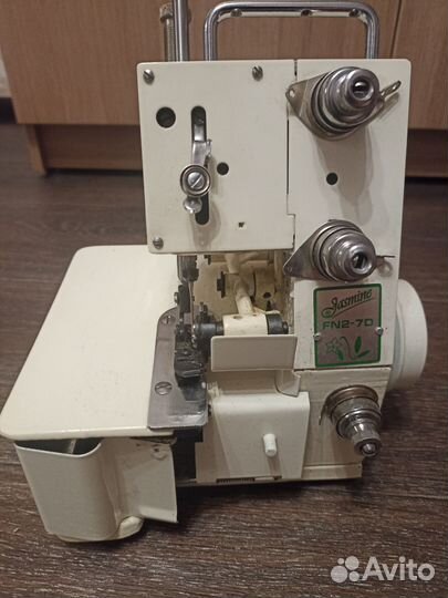 Оверлок jasmine FN2-7D