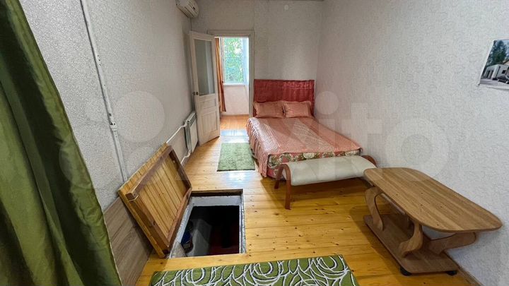 2-к. квартира, 58,1 м², 1/2 эт.