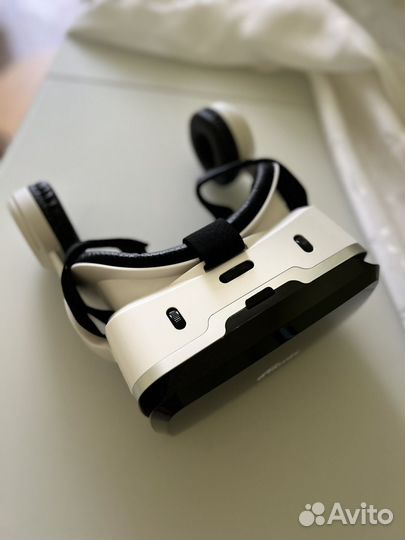 Ritmix Виртуальные очки с наушниками RVR-600