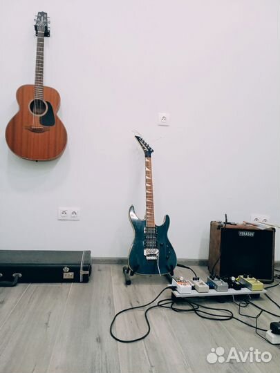 Электрогитара Jackson Dinky Reverse