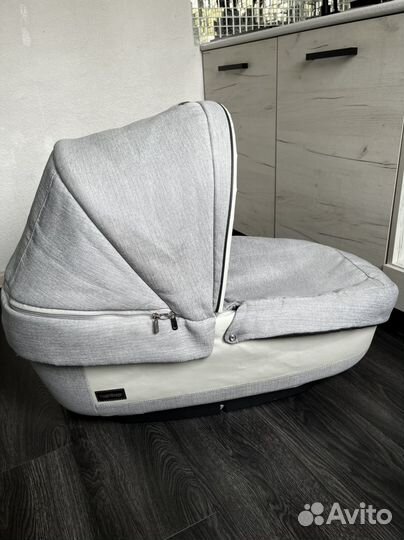 Коляска люлька