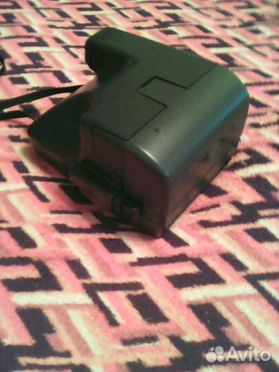 Продам фотоаппарат Polaroid 636