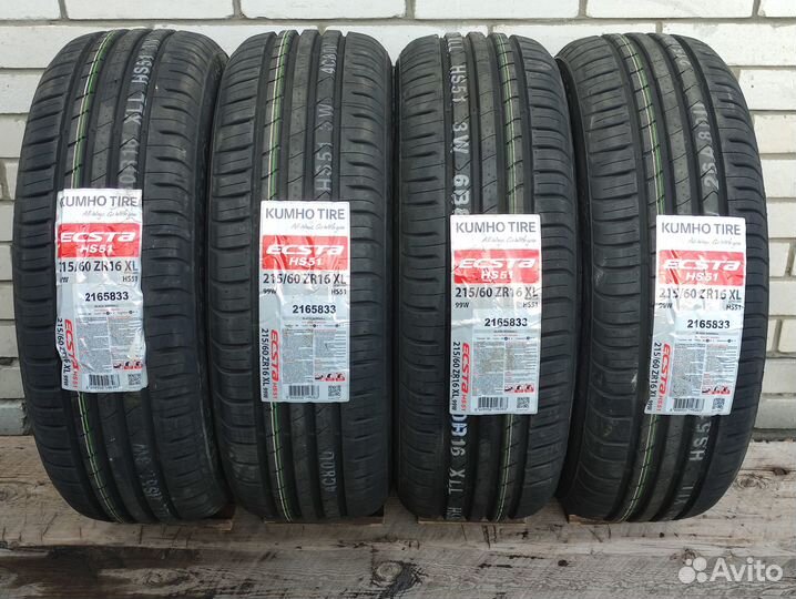 Kumho Ecsta HS51 215/60 R16 99W