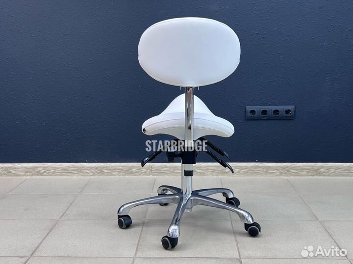 Стул мастера седло