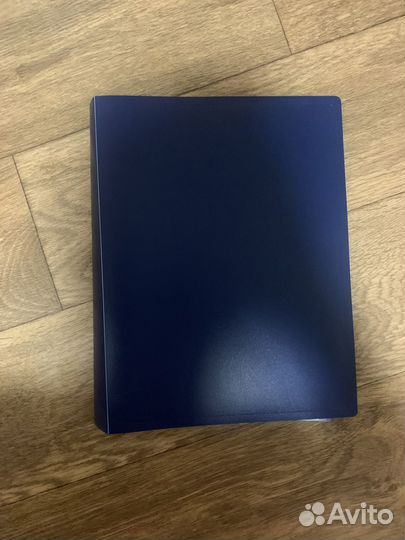 Синяя папака attache на 80 файлов