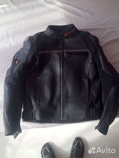 Мотокуртка