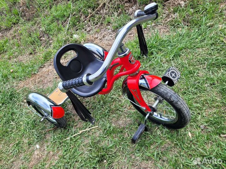 Детский трехколесный велосипед