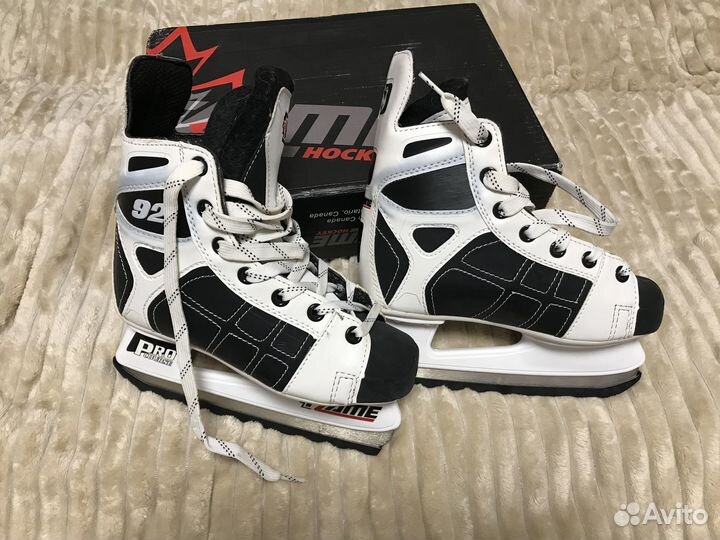 Коньки хоккейные детские 33 размер