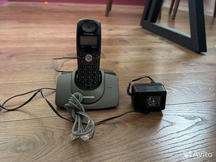 Домашний телефон panasonic