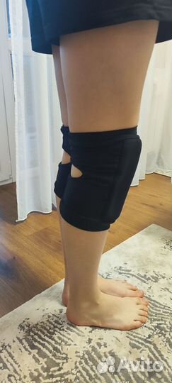 Наколенники