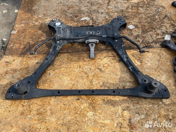 Передний подрамник Хендай Санта Фе 4 тм 2021