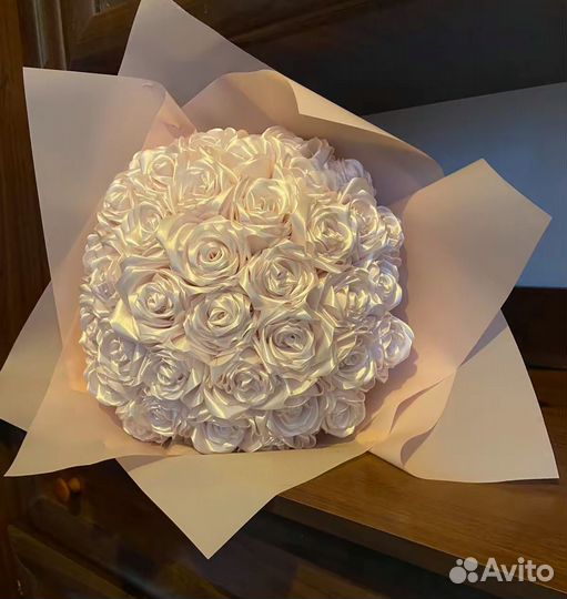 Букеты из атласных лент