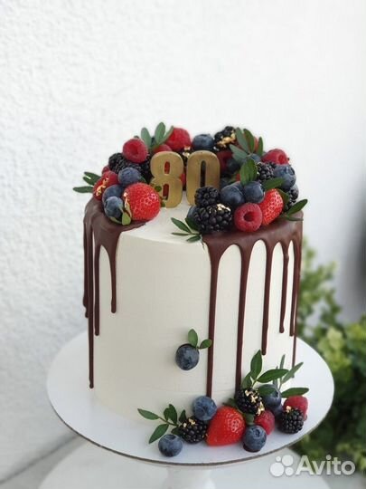 Торт мужчине на юбилей