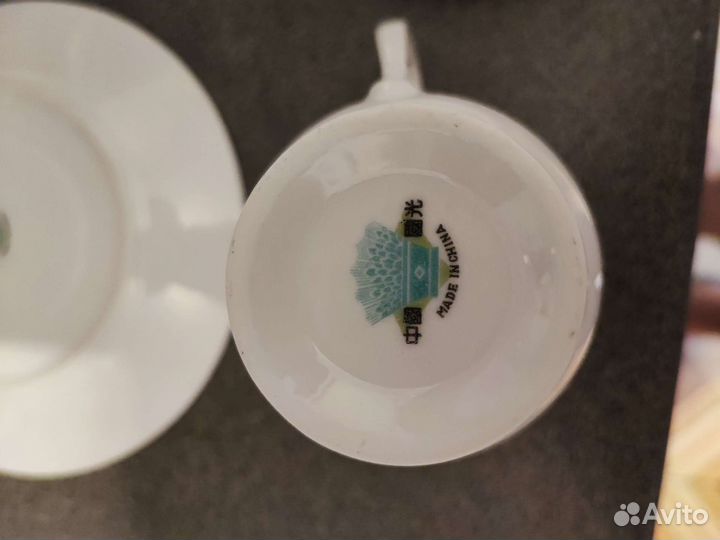 Фарфоровый чайный сервиз