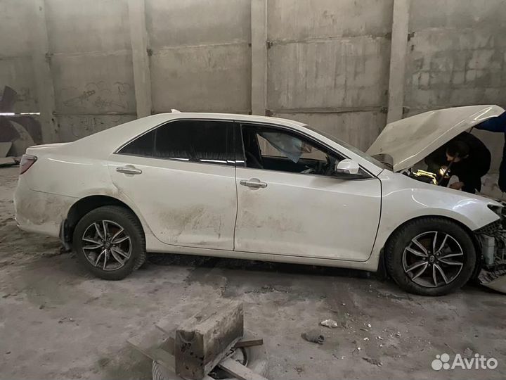 Разбор Toyota camry v55