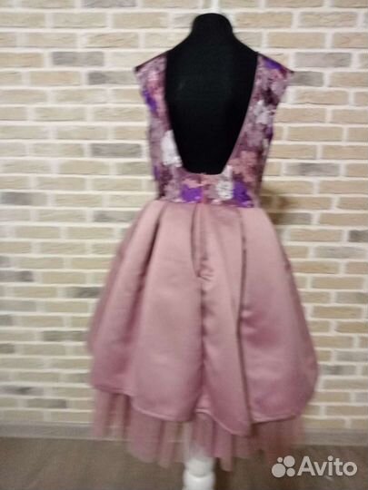 Платье для девочки 128-134