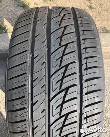 Delinte DS8 295/35 R21 107Y