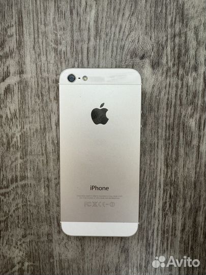 iPhone 5, 16 ГБ