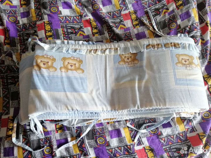 Бортики в детскую кроватку