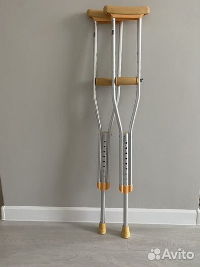 Костыли подмышечные