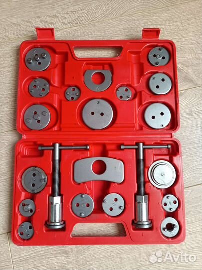 Набор для утапливанния тормозных цилиндров
