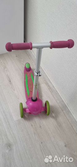 Самокат детский трехколесный