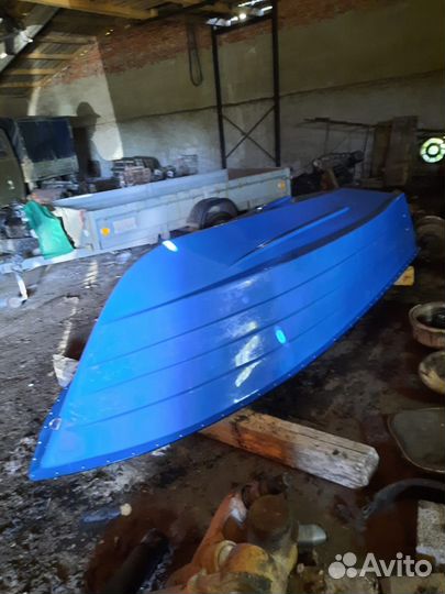 Лодка моторная-4 