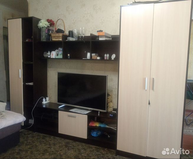 Стенка в гостиную