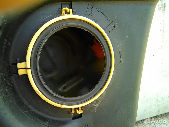 Бензобак для Мерседес GL