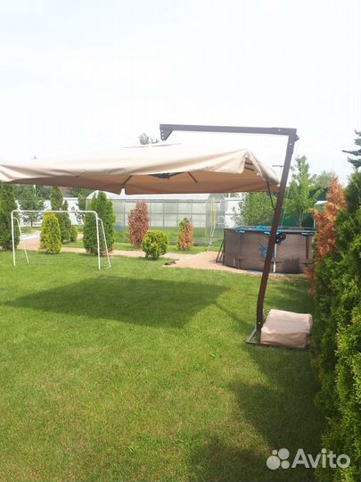 Зонт на боковой опоре 4х185