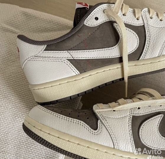 Nike Air Jordan 1 low x Travis Scott Mocha женские