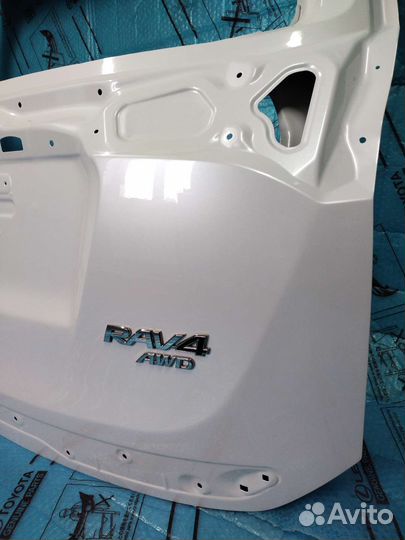 Багажник рав 4 40 белый перламутр под установку