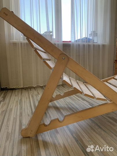 Шезлонг лежак деревянный