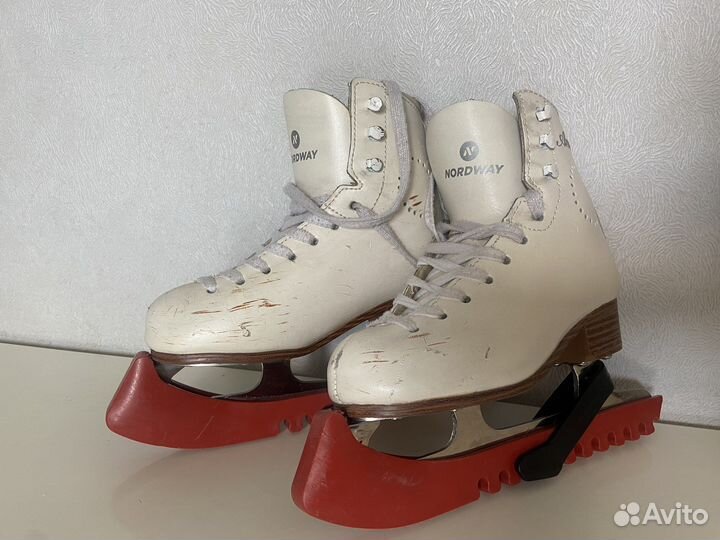 Фигурные коньки Nordway Anna
