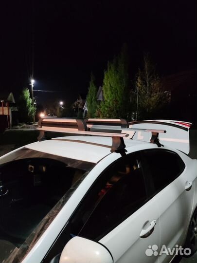 Багажник на крышу
