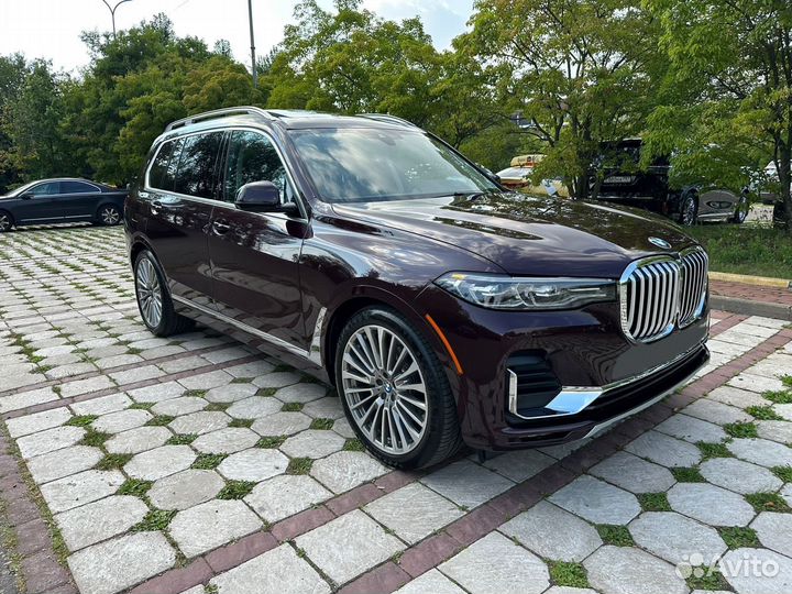 BMW X7 3 AT, 2022, 3 015 км