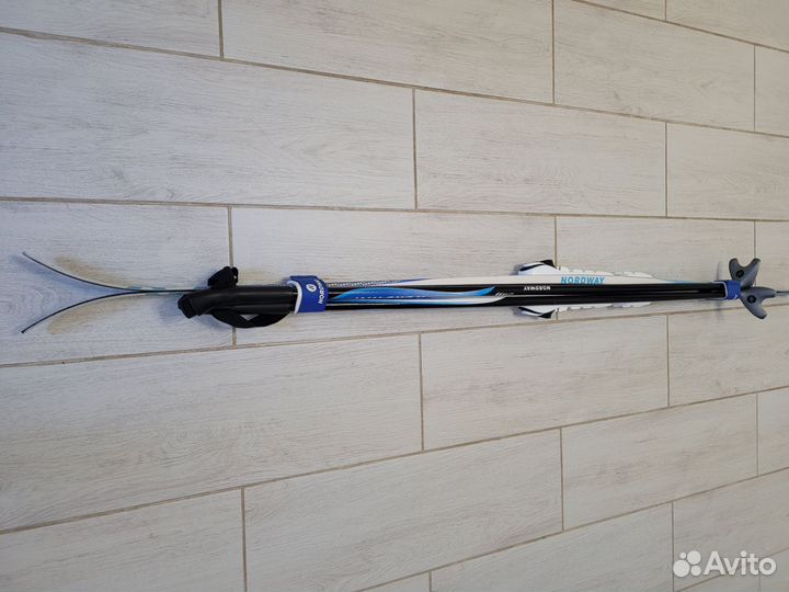 Беговые лыжи