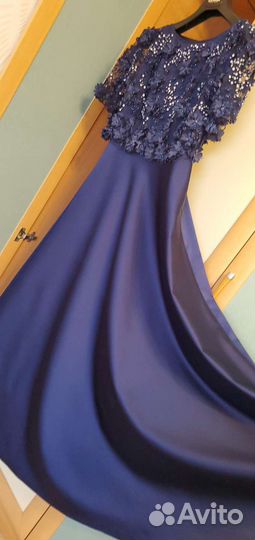 Вечернее платье в пол