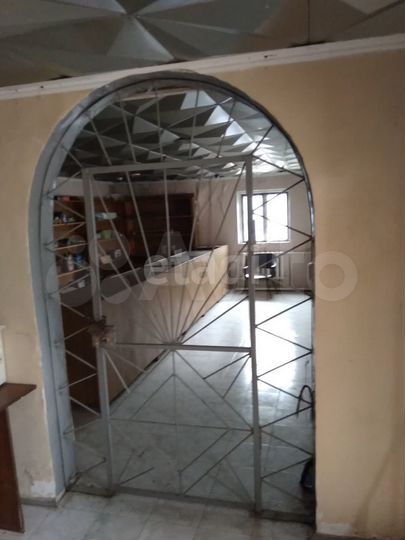 Продам торговое помещение, 135 м²