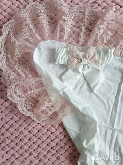 Уголок и бант на выписку