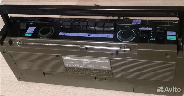 Магнитола Aiwa CS-200