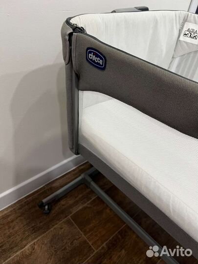 Кроватка детская chicco next2me magic