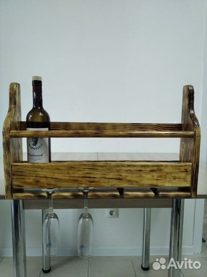 Полка для вина, настенная, из дерева