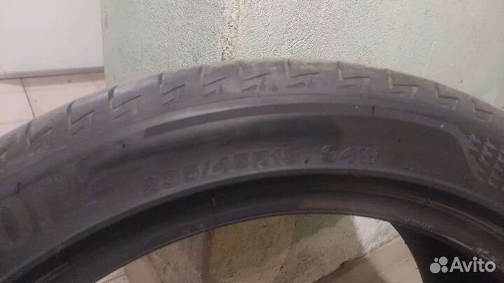Bridgestone Turanza T005 235/45 R18