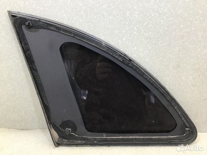 Стекло кузовное глухое правое Lifan X60 2012