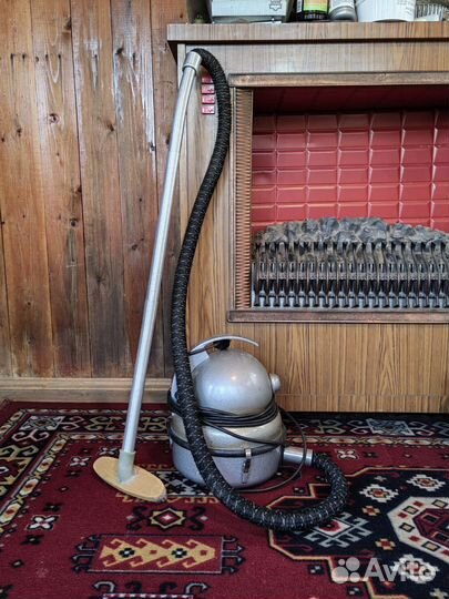 Пылесос Вихрь эп-2. Завод спутник. Ретро. 1970 год