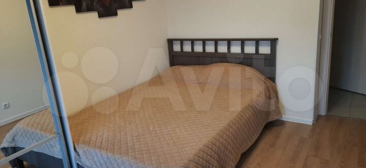 Комната 10 м² в 2-к., 19/25 эт.