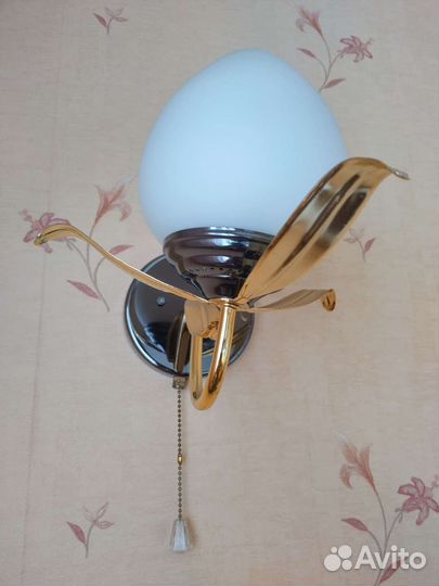 Настенный светильник бра